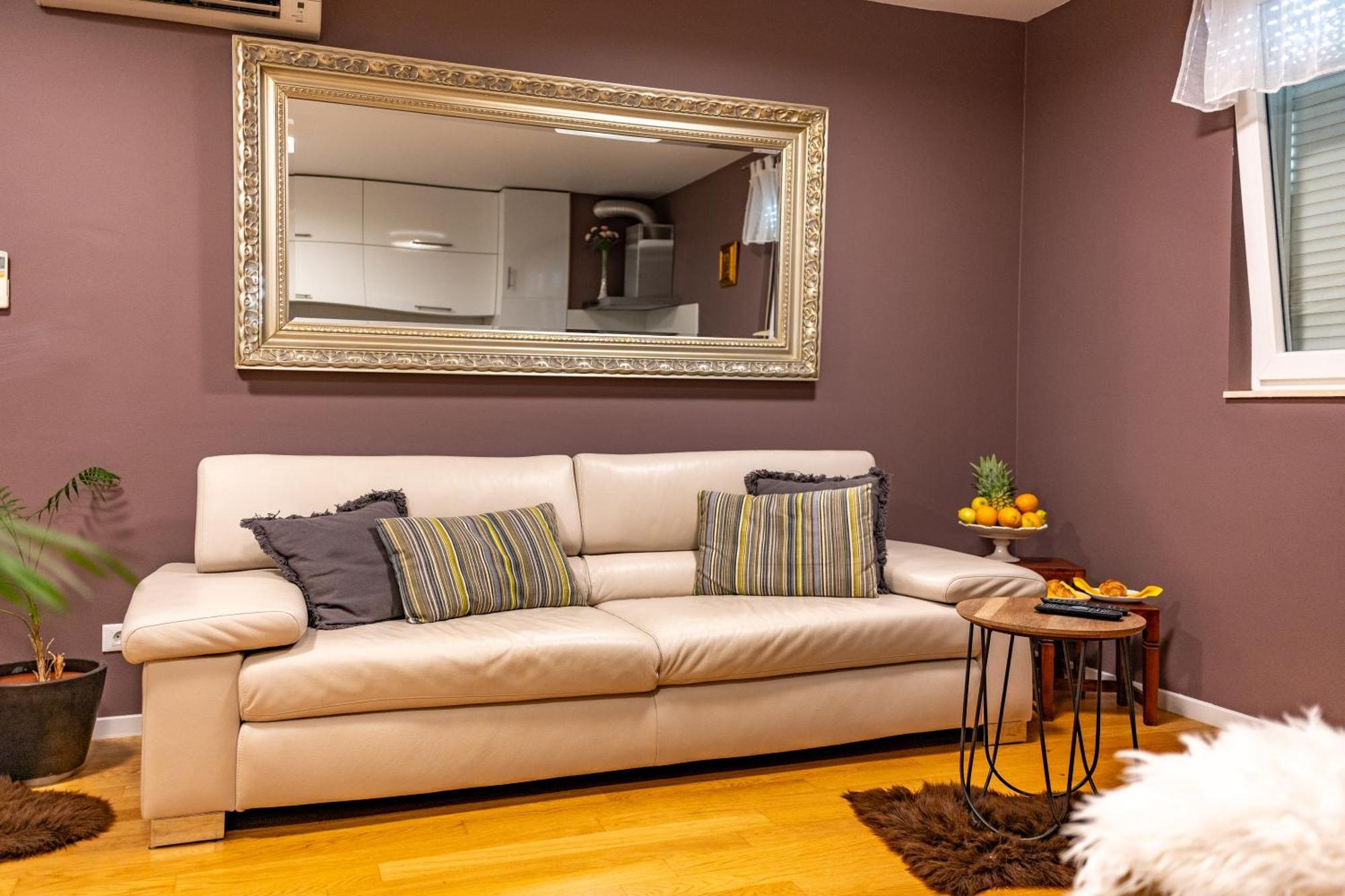 Apartman Saga Split Bagian luar foto